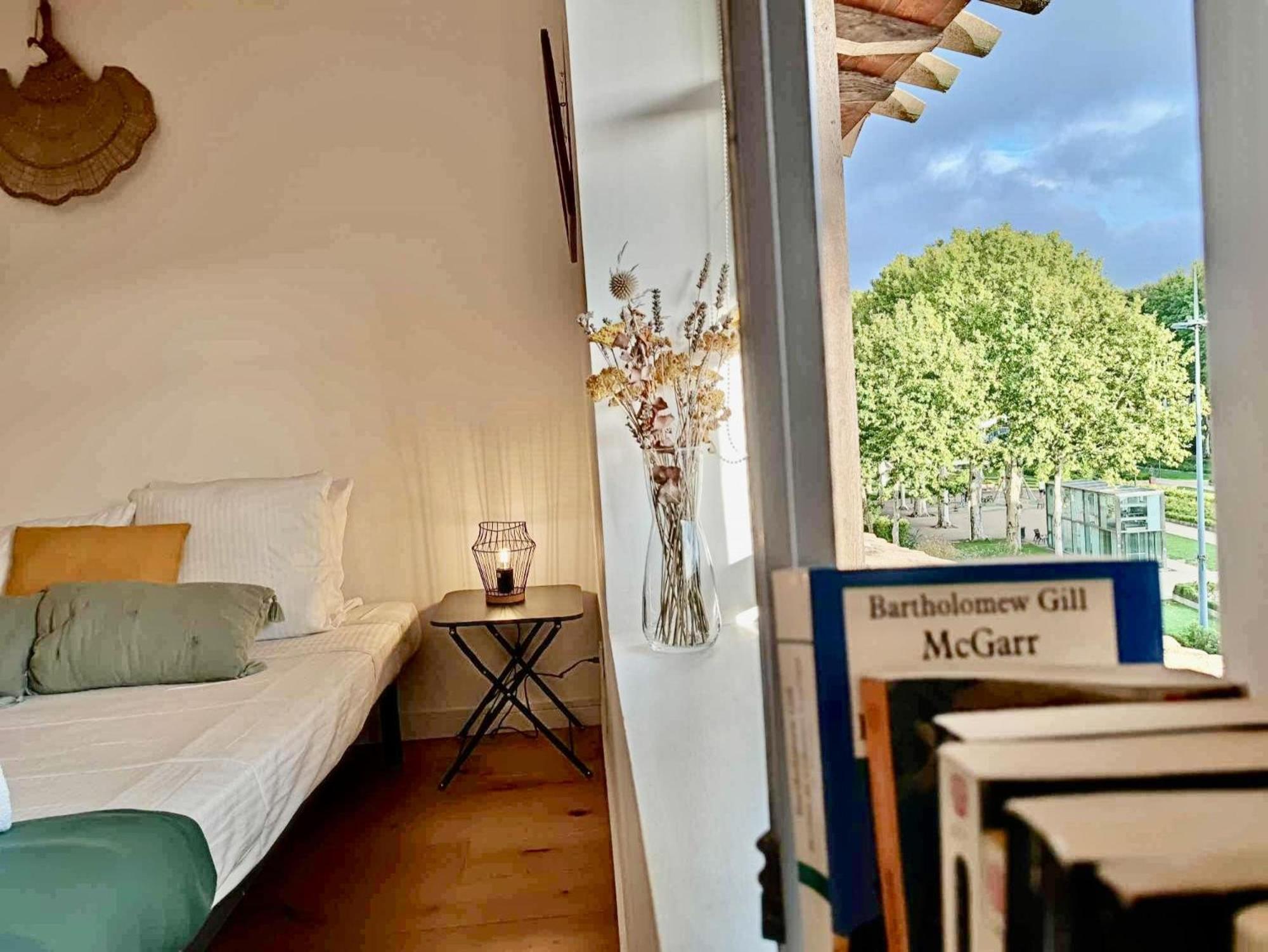 Loft Chic Verdun / Conciergeriedamecarcas Apartment *